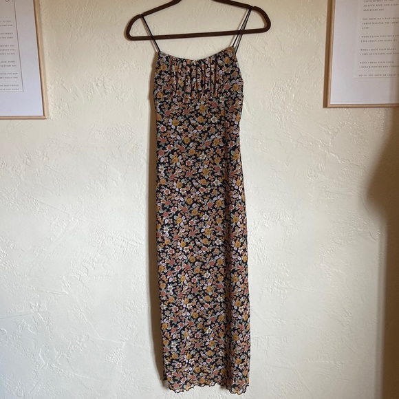 Midi floral dress - Picture 1 of 4